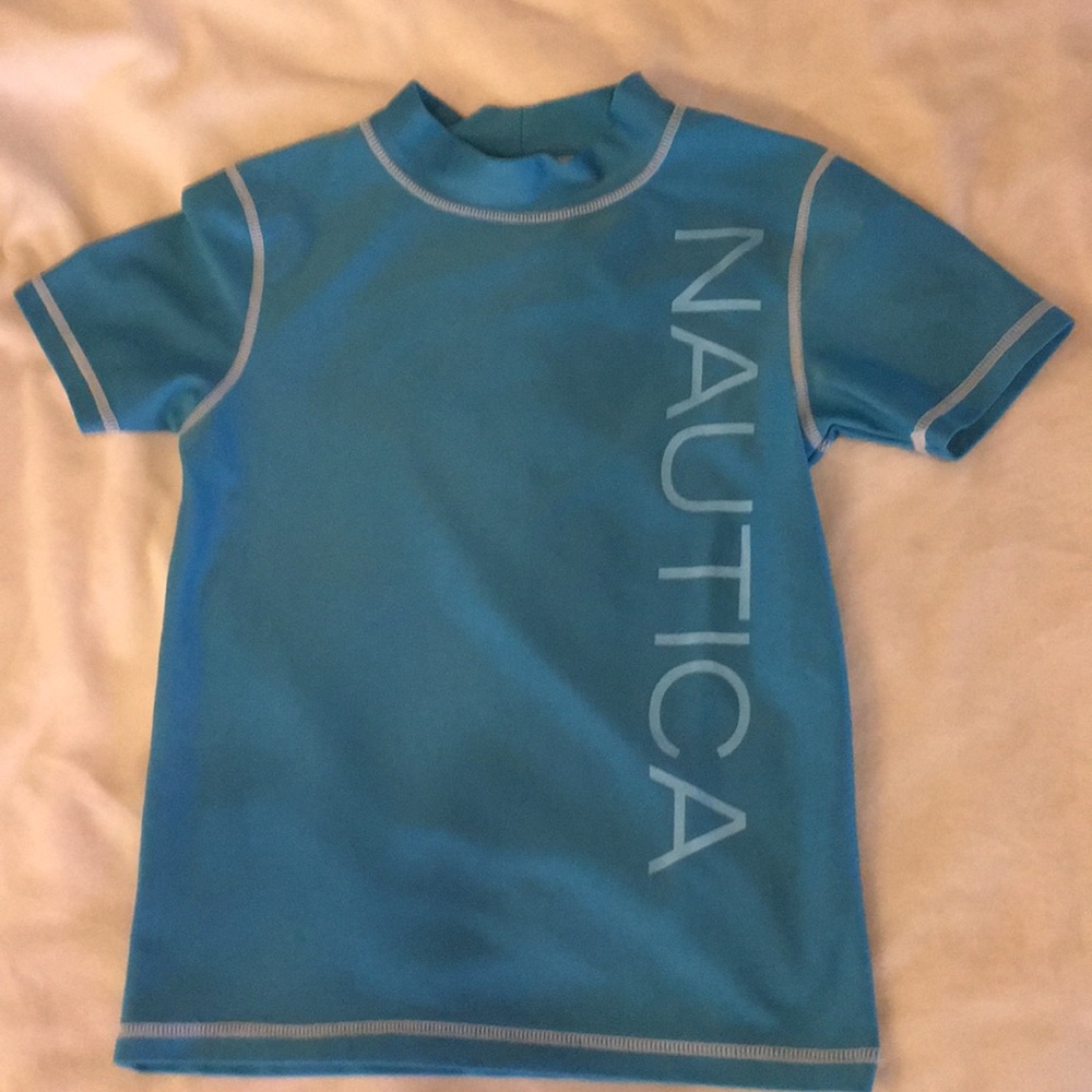 🔥3 for $10 Boys swim shirt.